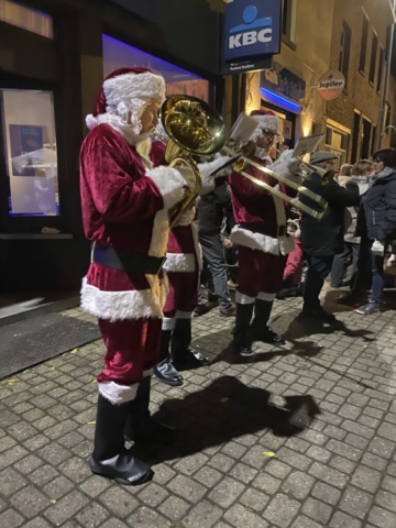 IMG 4053-768x1024-640x480